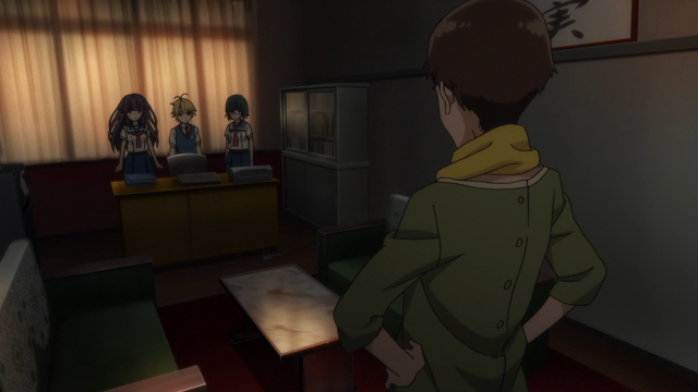 Quem é que estava espionando? Haruta e Chika, claro ... e Serizawa